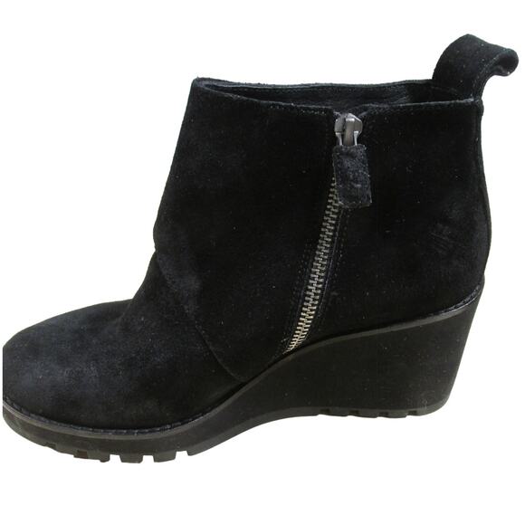 Eileen Fisher Tinker Bootie in Suede Black Women's Size 7.5 New Without Box - Picture 2 of 8
